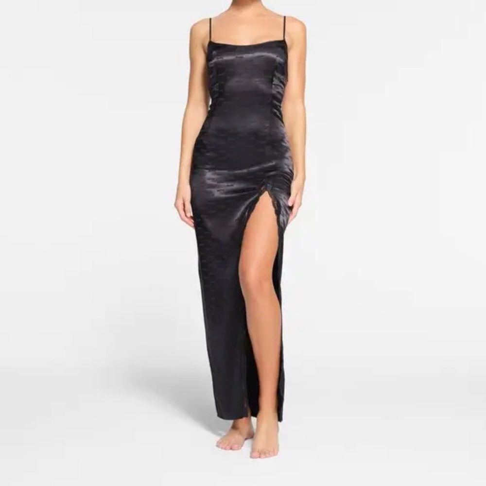 SKIMS Jacquard Lace Long Slip Dress | NWT | Onyx | S | 🖤✨